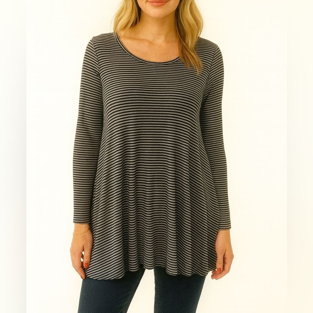 Andrea Jovine Black & Gray Striped Long Sleeve Swing Tunic – Size L